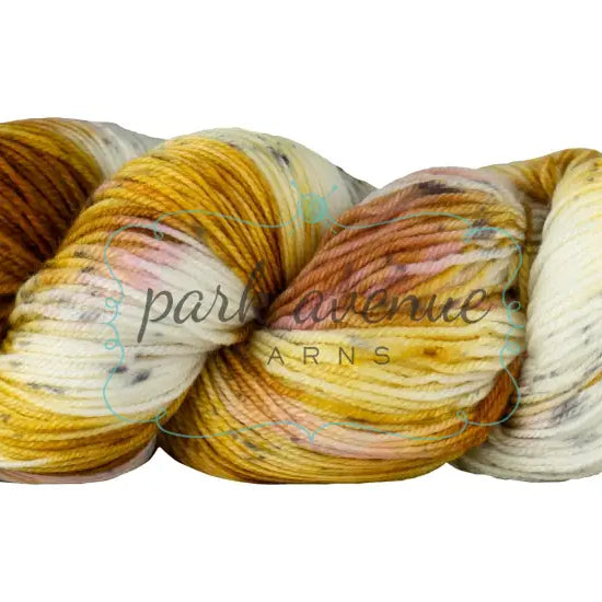Alegria PeachAndChia Yarn: Fingering