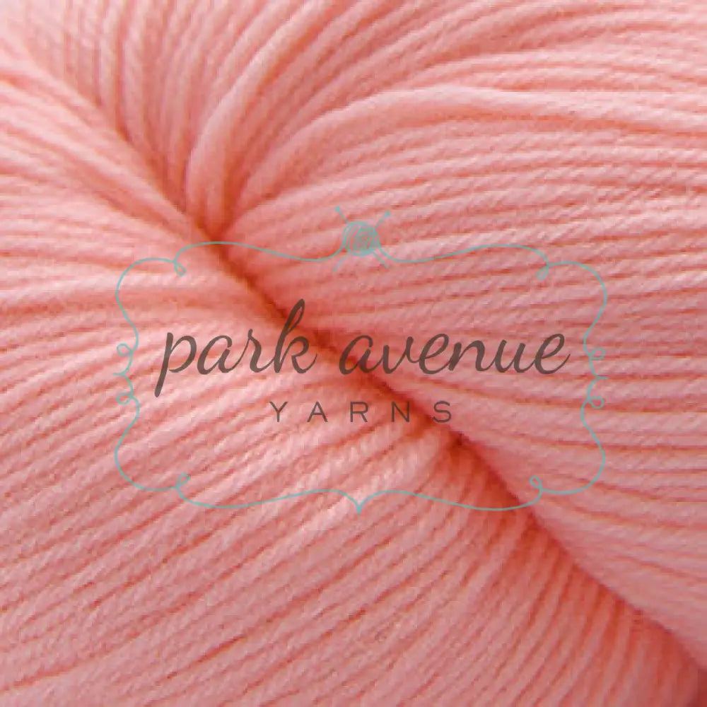 Heritage Solid Peach Pearl Yarn: Fingering