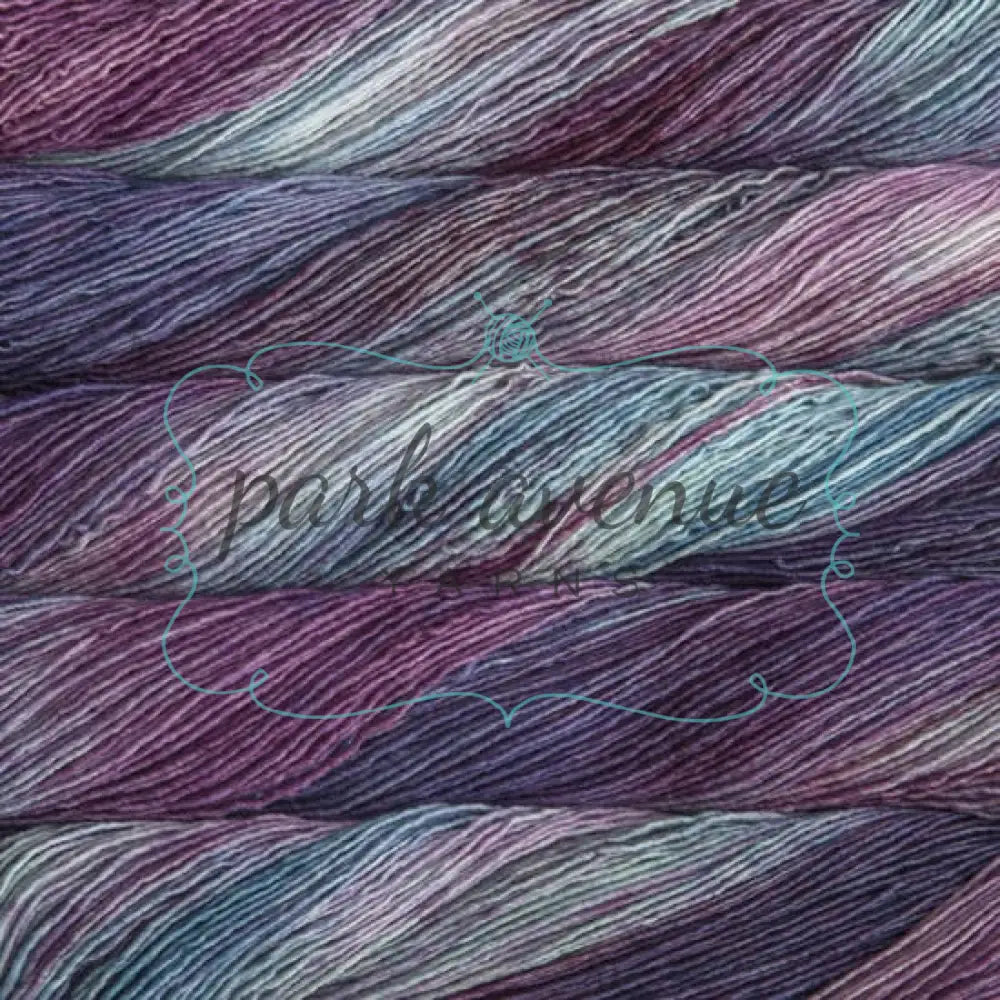 Mechita Lotus Yarn: Fingering