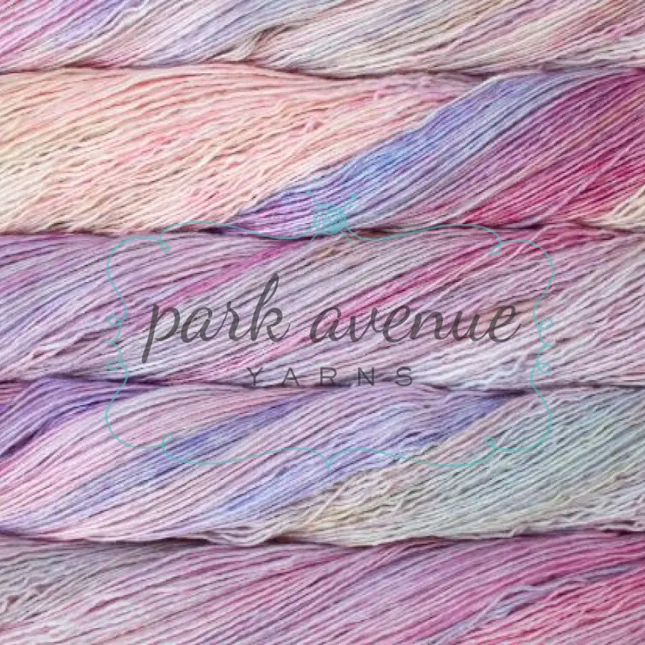 Mechita Rosalinda Yarn: Fingering