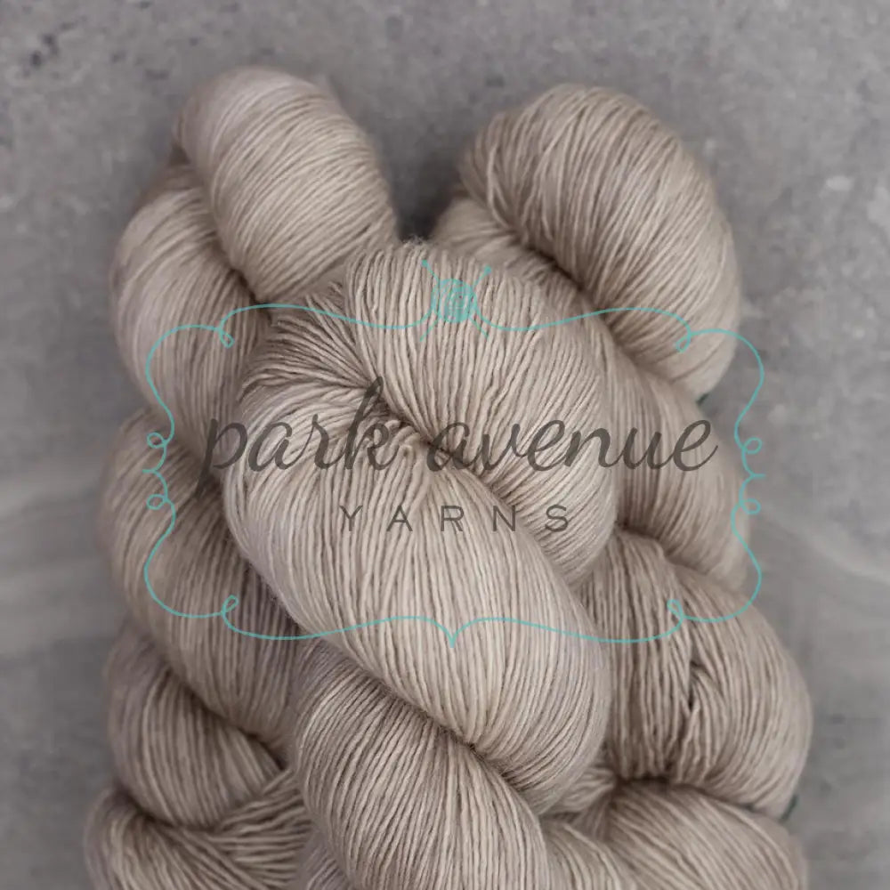 Tosh DK Antique Lace Yarn: DK