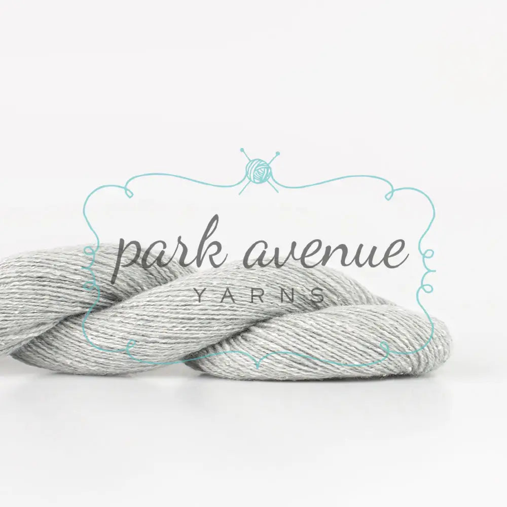 Tosh Pebble Mill-Dyed Ash Yarn: Fingering