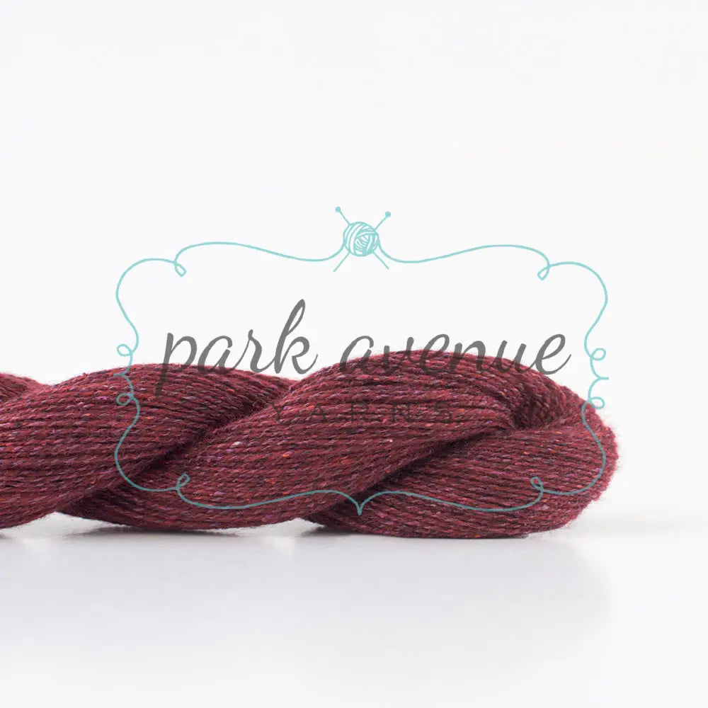 Tosh Pebble Mill-Dyed Bordeaux Yarn: Fingering