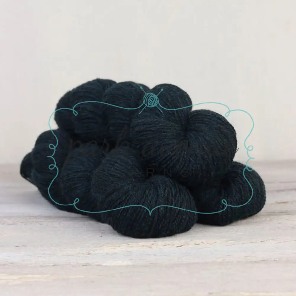 Amble Blackbeck Yarn: Fingering